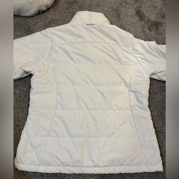 The North Face Ivory Puffer Coat - Picture 4 of 4